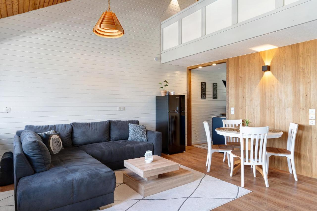 Schwarzwaldtraum Apartamento Sasbachwalden Exterior foto